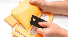 Arnaque au QR code : de fausses cartes bancaires dans vos boîtes aux lettres