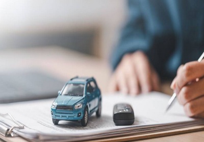 Leasing automobile : derrière les loyers attractifs, des contrats piégeux pour les consommateurs